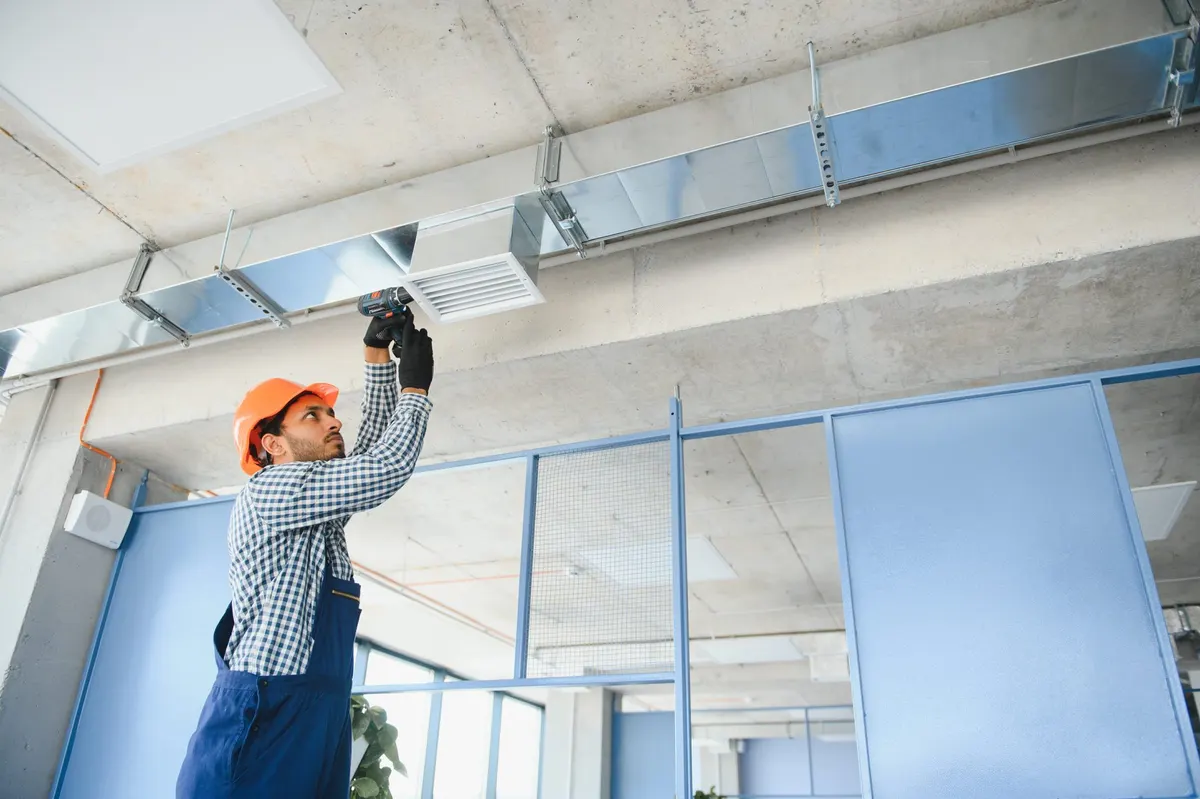 Miranda commercial HVAC technician on site
